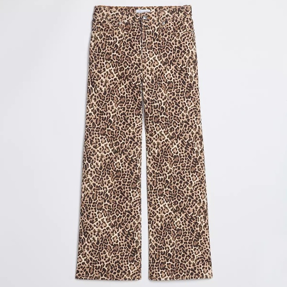 Petite High Rise Wide Leg Jeans in Leopard Print - Picture 1 of 10